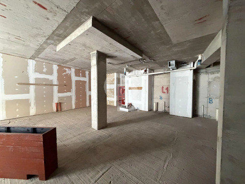 Local En Placa Comercial En Providencia