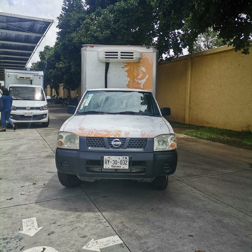 Imagen 8 de 8 de Nissan Np300 Chasis Cabina Con Caja Refrigerada