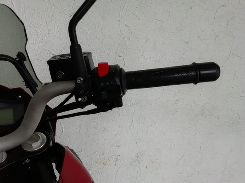 Imagen 4 de 9 de Benelli Trk 251
