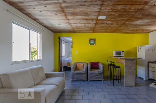 Imagem 3 de 15 de Casa Para Aluguel - Boca Do Rio, 1 Quarto, 85 - 893414225