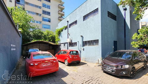 Local Comercial En Arriendo En Providencia