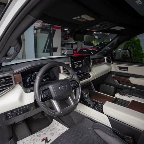 Toyota Sequoia Capstone 3.4 B2+ 2024