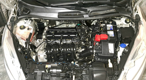 Ford Fiesta Kinetic 1.6 Se 120cv