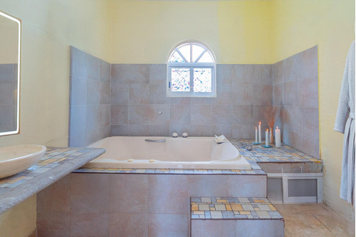 Casa Con Alberca Propia En Venta En Xochitepec Morelos