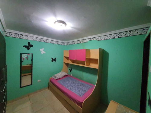 Imagen 12 de 22 de Apartamento En Alquiler En La Sagrada Familia Vanessa Suarez