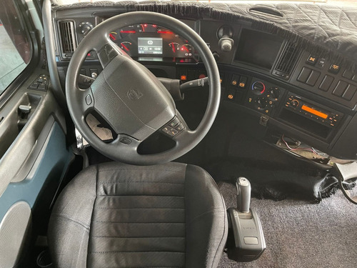 Imagem 8 de 14 de Volvo Fh 500 2014 6x4 I-shift