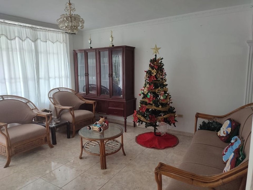 Imagen 5 de 21 de Venta Casa Esquinera Con Apartamento Y Apartaestudio Mm