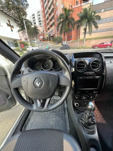 Renault Duster Intens MT 2000CC 4x4