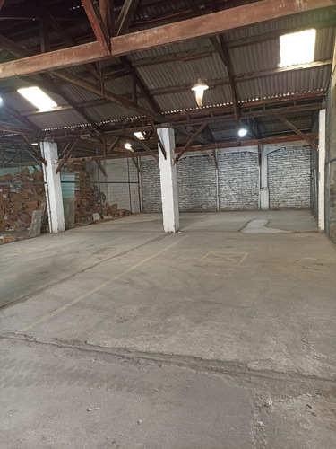 Condominio De Bodegas, Seguridad Las 24 Horas.
