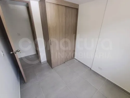 Apartamento En Arriendo La Mina 472-7029