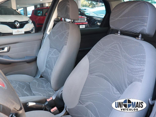 Siena 1.0 Manual 2013 (826993)