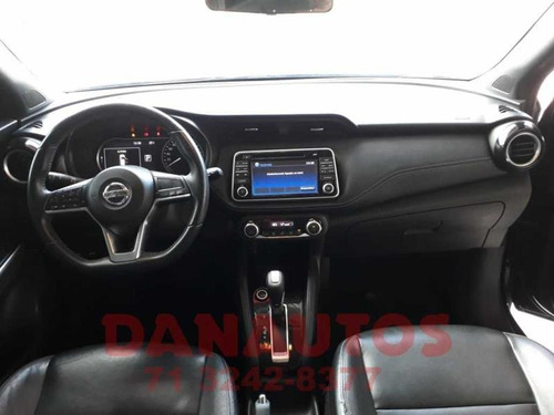 Imagem 10 de 12 de Kicks 1.6 Sl Automático Flex 2017