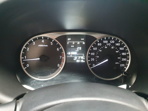 Nissan Kicks Sense 1.6 Mt 5p