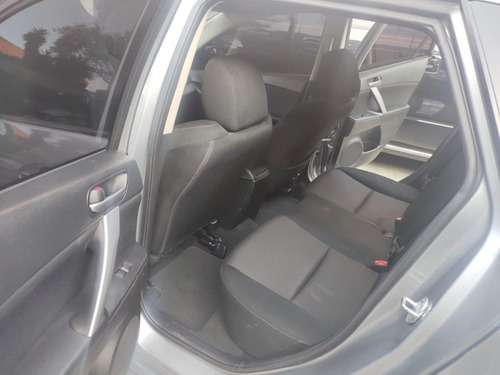 Imagen 11 de 15 de Mazda 3 S 2.5 Hb