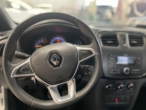 Renault Logan 1.6 Authentique / Life