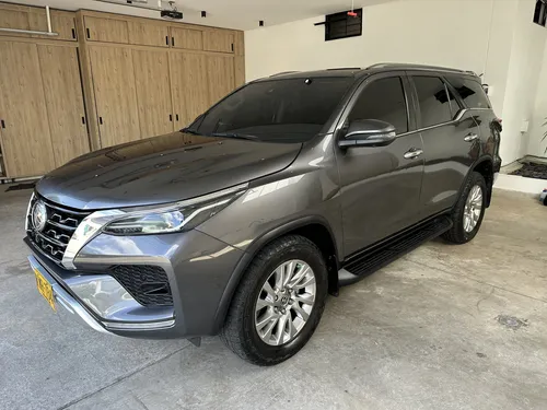 Toyota Fortuner Srv 2.4 Diesel