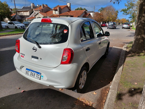 Nissan March 1.6 Active 107cv