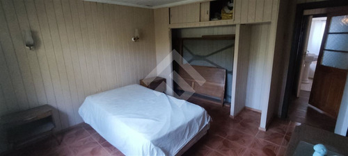 Casa En Venta De 3 Dorm. En Olmué