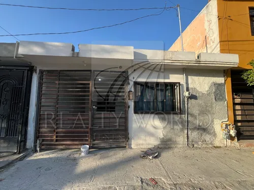 Casas En Venta En Fresnos Iv