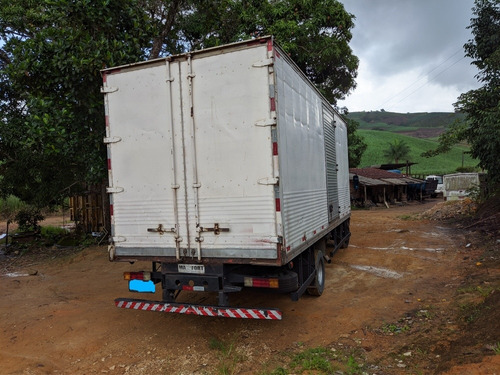 Caminhão Accelo 915 Mercedes-benz