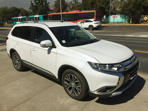 Mitsubishi Outlander Glx Cvt 4wd