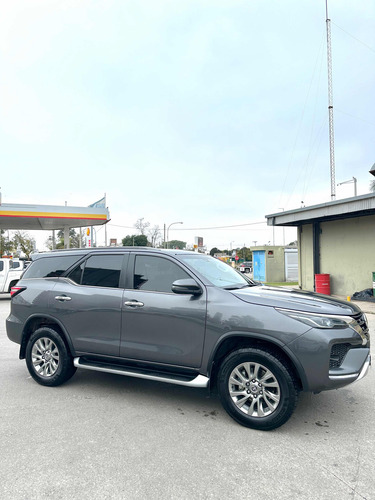 Toyota Hilux SW4 2.8 Srx 177cv 4x4 7as 6at