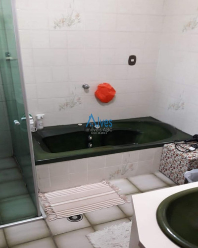 Imagem 29 de 30 de Sobrado Com 4 Dormitórios 1 Suíte Com Banheira Varanda Cozinha Com Armários 3 Banheiros Churrasqueira Coberta Com Árvores E 3 Vagas De Garagem Coberta - Ca00255 - 70018023