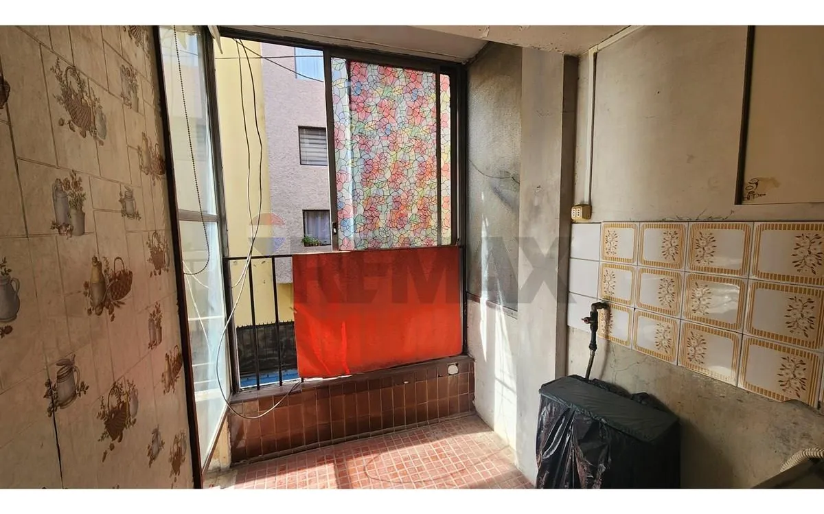 Imagen 5 de 10 de Venta Departamento 2d+1b+1e Los Aliagas
