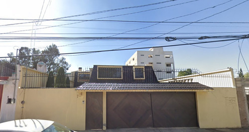 !!!se Vende Casa Excelente Ubicación!!!!!remates Hipotecarios