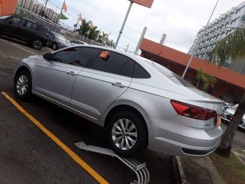 Imagem 6 de 15 de Volkswagen Virtus 1.6 Msi Total Flex Manual