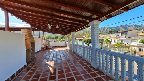 Imagen 9 de 11 de Casa En Venta El Morro Ii Cod:130412 Albert Gonzalez 04121444789 (solo Clientes)