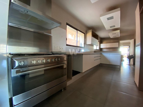 Imagen 26 de 30 de Venta Apartamento 4 Dormitorios Garage Puerto Del Buceo