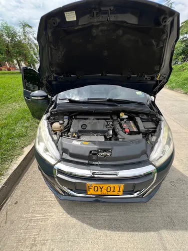 Peugeot 208 1.6 Allure Vti