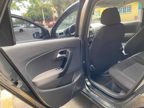 Imagen 10 de 13 de Volkswagen Polo 2019 1.6 L4 Sound Tiptronic At