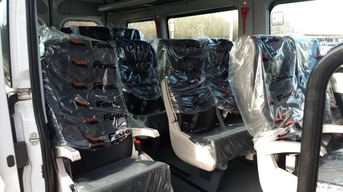 Imagen 15 de 17 de Peugeot Boxer Premium 2.2 Hdi L4 H2 Mini Bus 17+1 - Sm