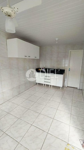 Imagem 8 de 15 de Casa Com 3 Dorm. No Perequê Em Porto Belo - 2628