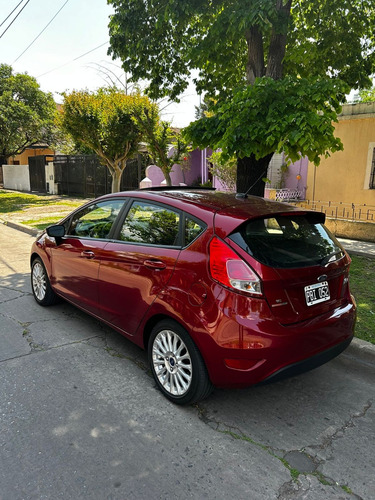 Ford Fiesta Kinetic 1.6 Se Plus Powershift 120cv