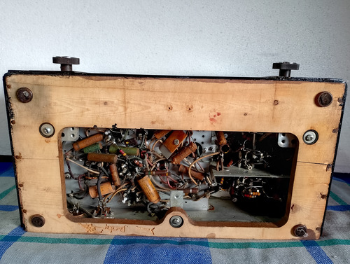 Radio De Bulbos Philips / Canadá 1950 (Usado)