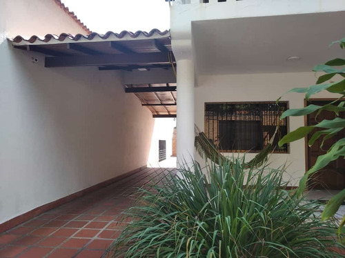 Imagen 11 de 28 de Se Vende Fabulosa Quinta Moderna Y Bonita En El Hipodromo Zona Maracay Aragua Buen Precio 04243785803