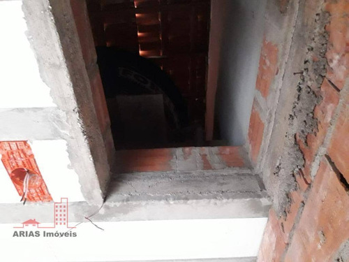 Sobrado Com 2 Dormitórios À Venda, 156 M² Por R$ 320.000 - Parque Residencial Itapeti - Mogi Das Cruzes/sp - So0035