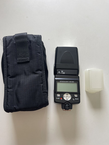 Flash Nikon Sb800 + Case (Usado)