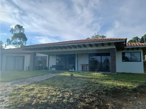 Casa Amoblada En Arriendo En El Retiro