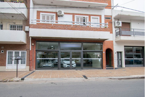 Imagen 1 de 21 de Venta Local Comercial En Zona Centrica