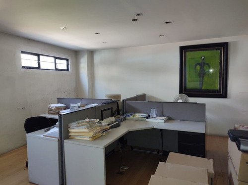 Venta Edificio Bien Ubicado En San Pedro De Los Pinos