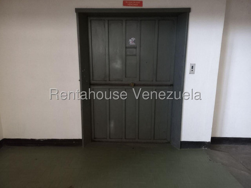 Lm Local Comercial En Alquiler Palo Verde Cod. 25-24132 Yg