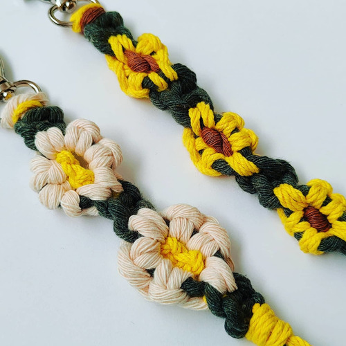 Llavero Tejido A Macramé De Girasol O Margarita