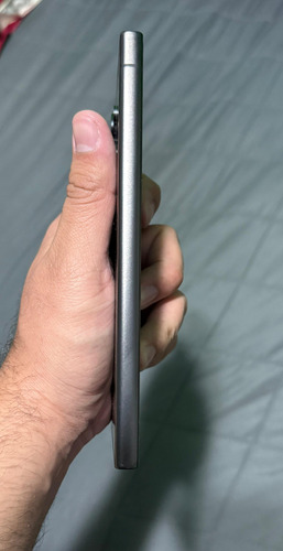 Celular Samsung S24 Ultra (Usado)