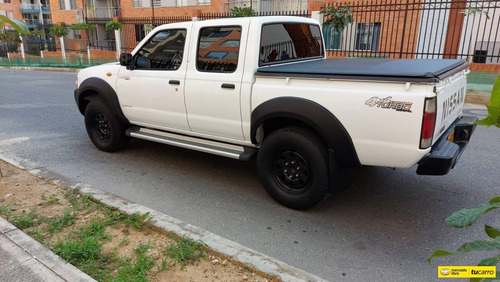 Nissan Frontier 4x4 Full Equipo