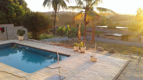 Imagem 8 de 20 de Chácara 2200m2 Área Construida 300m2 Casa 2 Dorms,sala,cozinha,banheiro,área C/churrasqueira,piscina,2 Vagas Cobertas - Ch00031 - 68784489