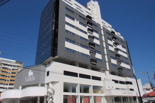 Imagem 5 de 10 de Ampla Sala Comercial No Bairro Coqueiros - Sa0156